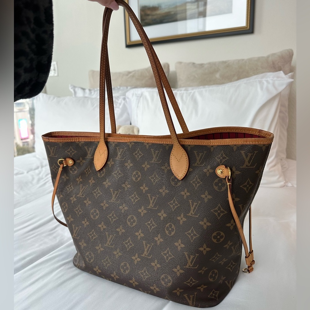 Louis Vuitton Neverfull MM Monogram